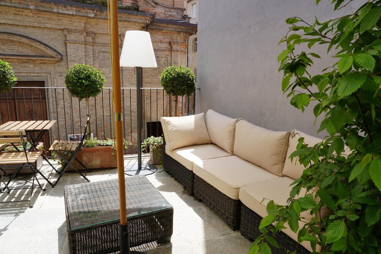 La Canonica - Charming Self-Catering Apartments In นิซซา มอนแฟร์ราโต ภายนอก รูปภาพ